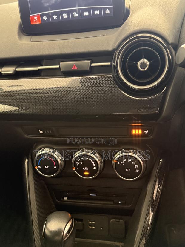 Mazda Demio 2019 Gray