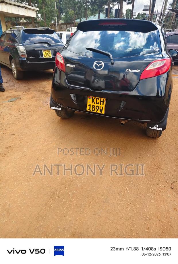 Mazda Demio 2010 Black