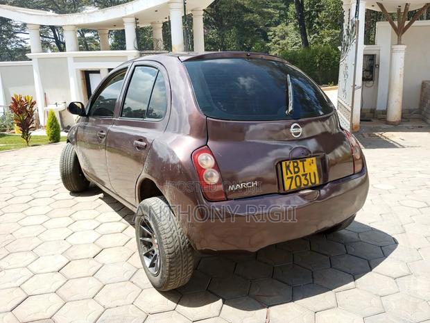 Nissan March 1.2 FWD 2005 Brown