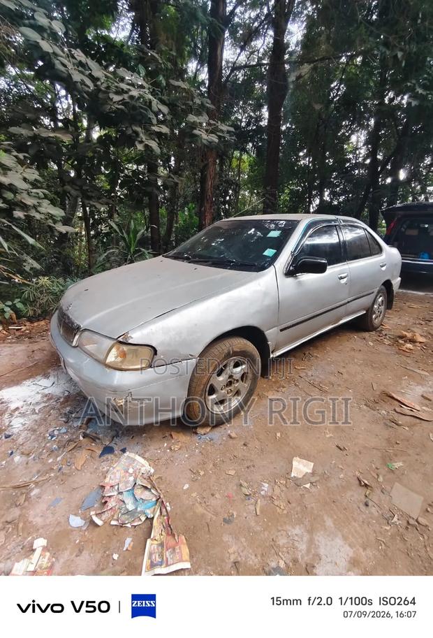 Nissan Sunny B14 Sedan 1.5 1998 Silver