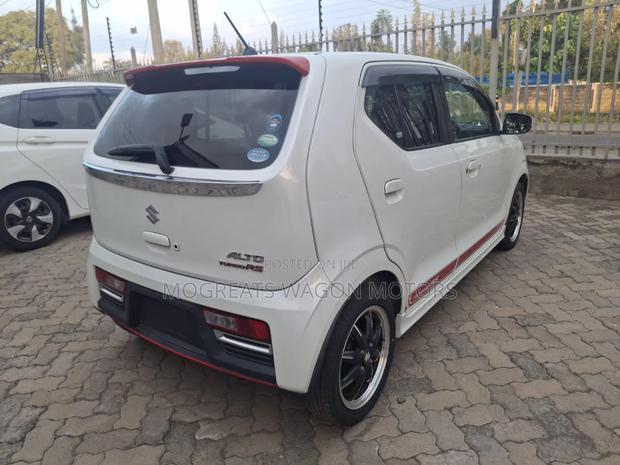 Suzuki Alto 2018 White