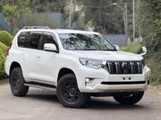 Toyota Land Cruiser Prado 2.8 2019 White for sale