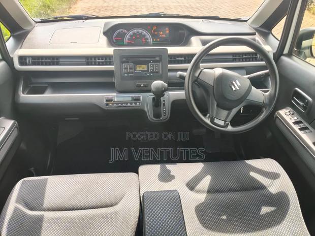 Suzuki Wagon R 2019 White