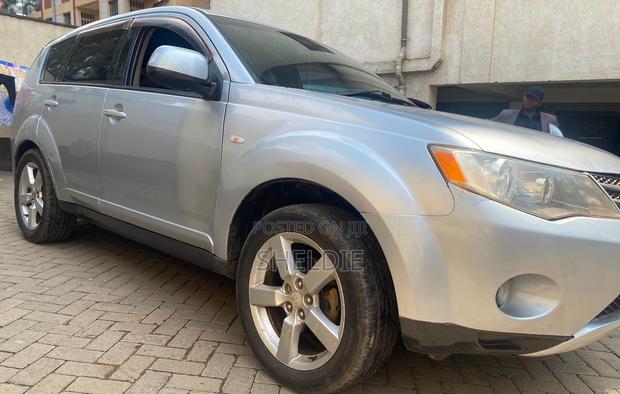 Mitsubishi Outlander 2006 Silver