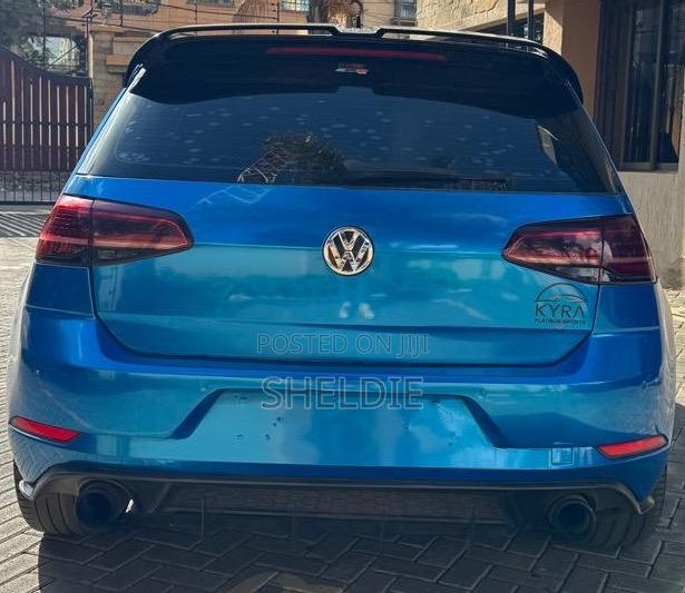 Volkswagen Golf GTI Sport 4-Door 2017 Blue