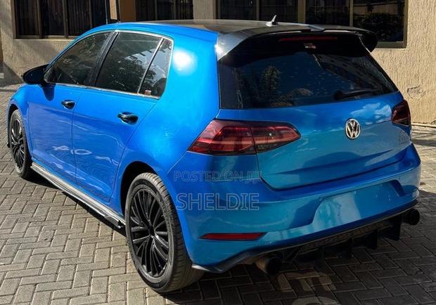 Volkswagen Golf GTI Sport 4-Door 2017 Blue