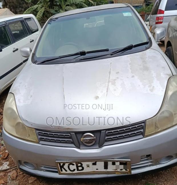 Nissan Wingroad 2008 Silver