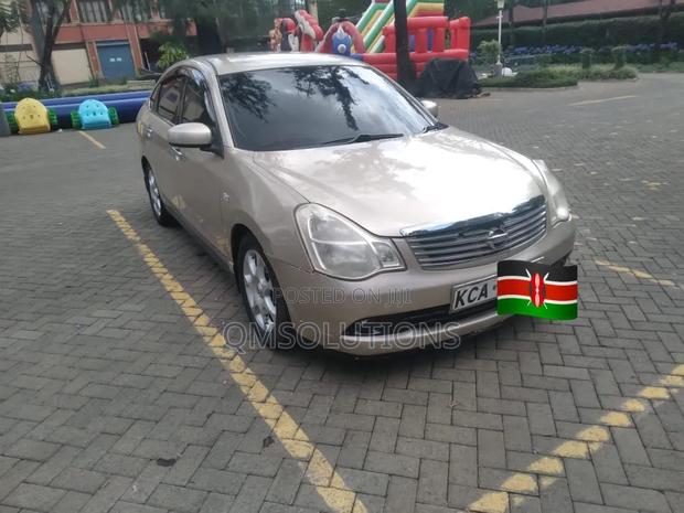 Nissan Bluebird 2008 Beige