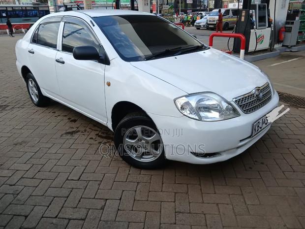 Toyota Corolla 2003 White
