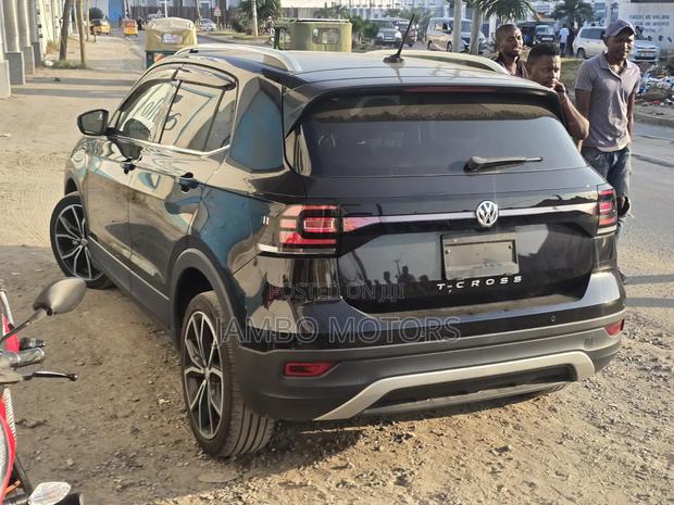 Volkswagen T-Cross 2021 Black