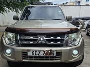 Mitsubishi Pajero 3.2 Di-Dc GLS 2012 Burgundy for sale