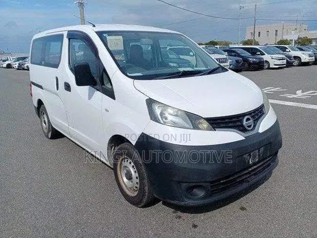Nissan NP200 2019 White