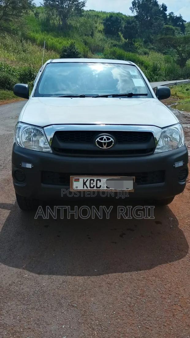 Toyota Hilux 2.5 D-4D 2008 White