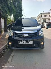 Toyota Noah 2014 Silver for sale