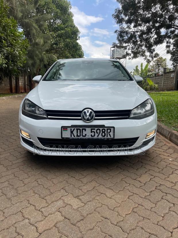 Volkswagen Golf 2014 White