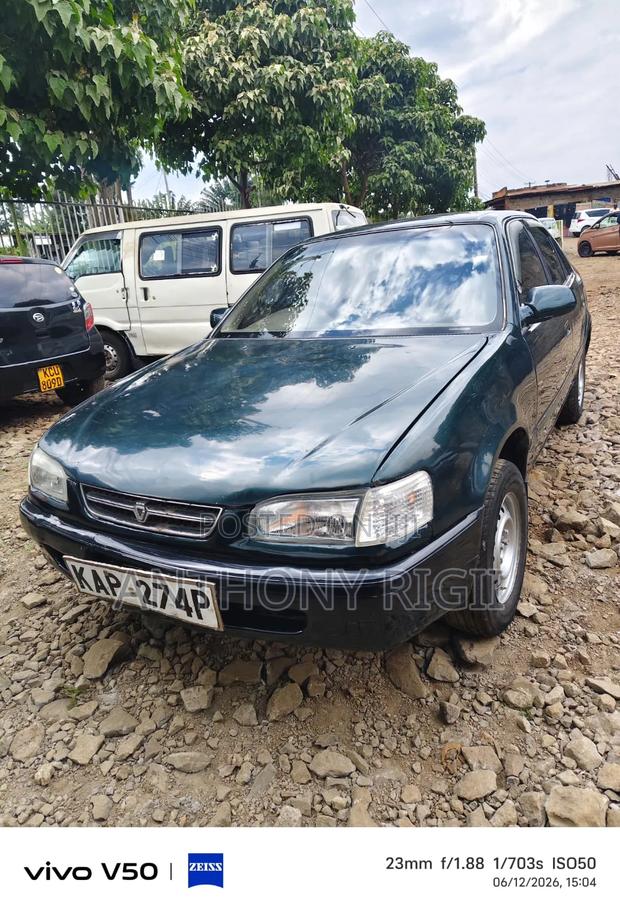 Toyota Corolla Sedan 1998 Green