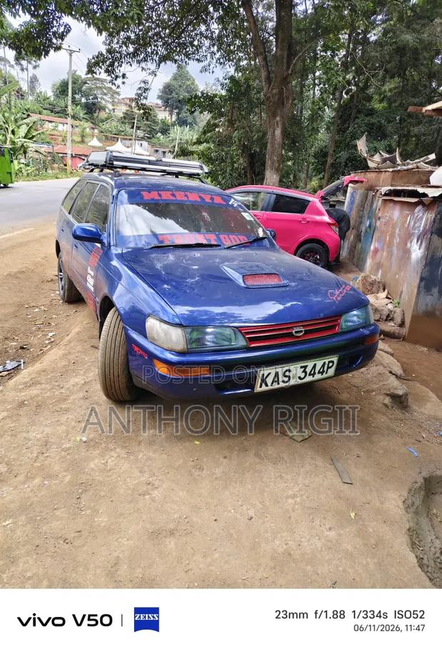 Toyota Corolla G-Touring 1998 Blue