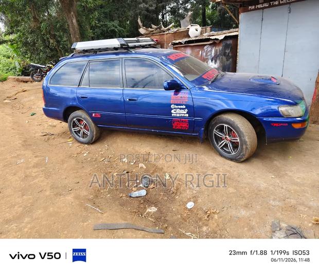 Toyota Corolla G-Touring 1998 Blue