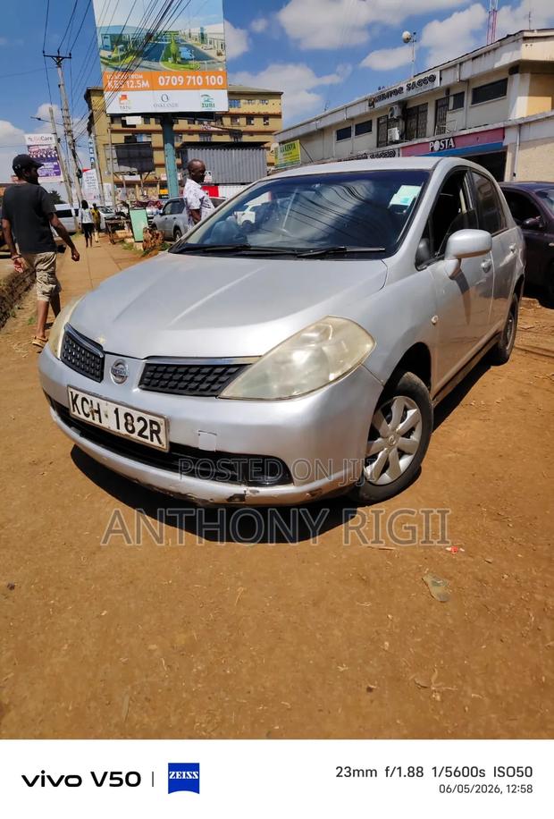 Nissan Tiida 1.5L 16V 2011 Silver