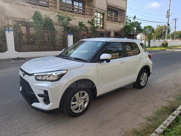 Toyota Raize 1.0 FWD 2020 Pearl