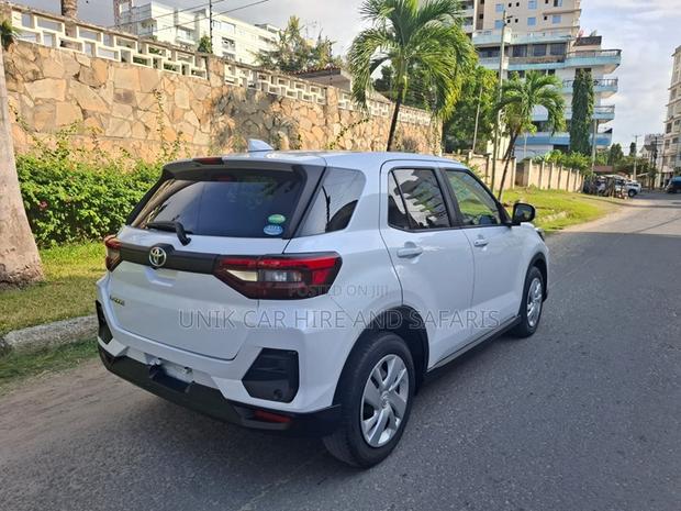 Toyota Raize 1.0 FWD 2020 Pearl