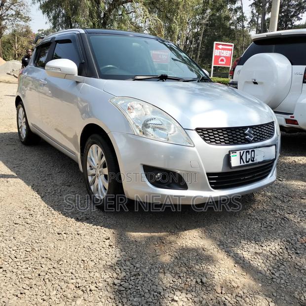 Suzuki Swift 2011 Silver