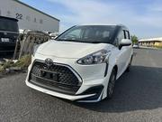 Toyota Sienta 2020 White for sale