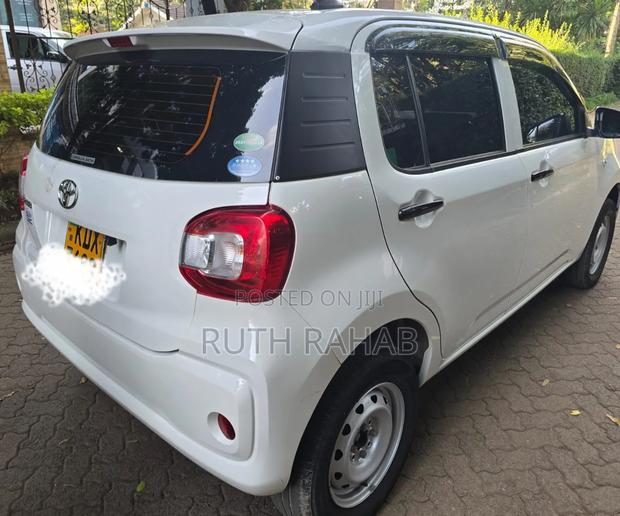 Toyota Passo 2017 White