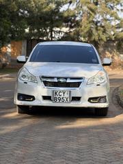 Subaru Legacy 2013 White for sale