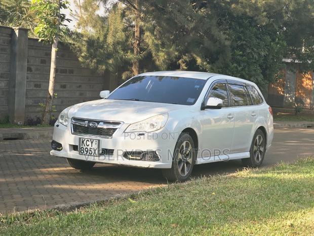 Subaru Legacy 2013 White