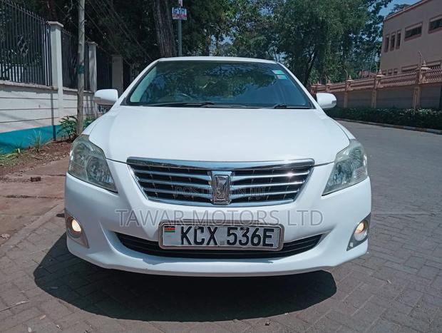 Toyota Premio 2012 White