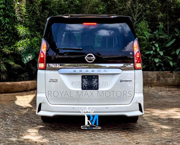 Nissan Serena 2019 White