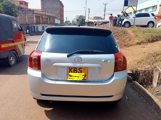 Toyota Corolla RunX 2006 Silver