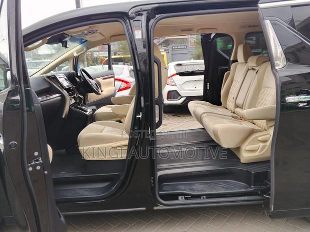 Toyota Alphard 2019 Black