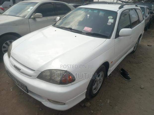 Toyota Caldina 2002 White