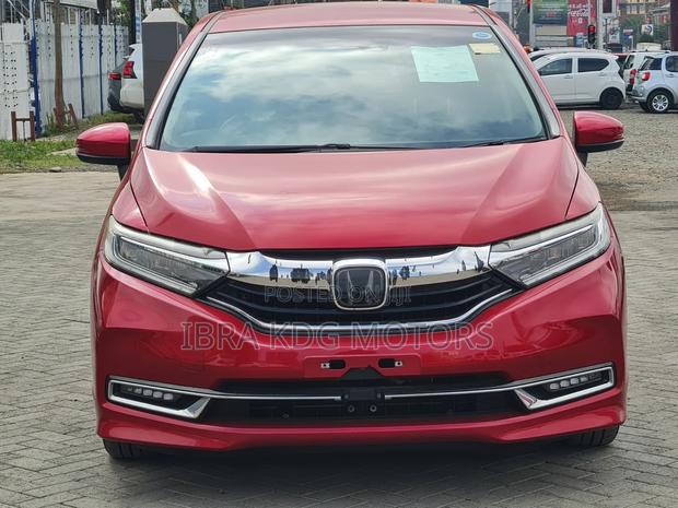 Honda Fit Shuttle 2019 Red
