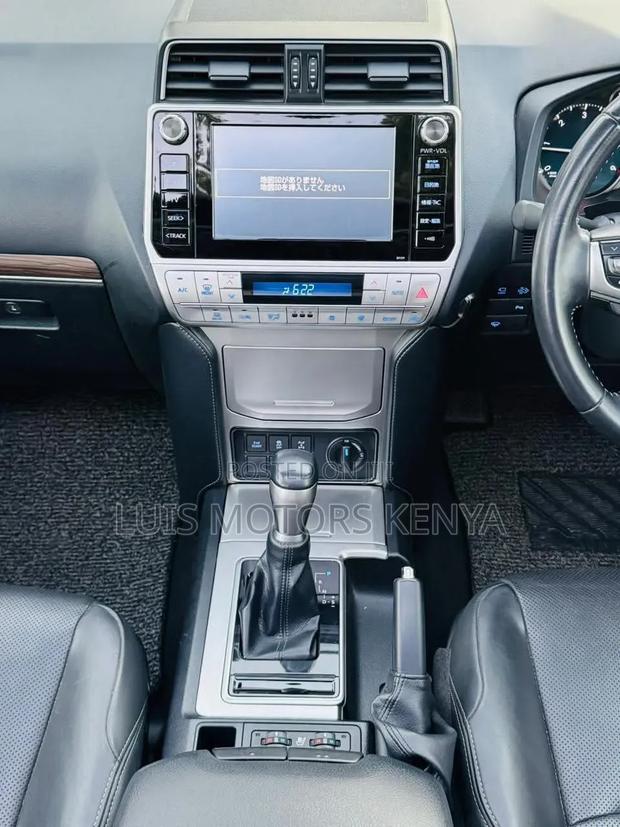Toyota Harrier 2019 Black