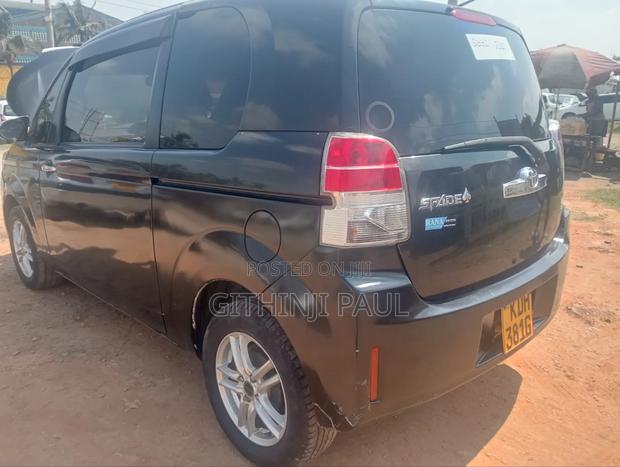 Toyota Spade 2015 Black