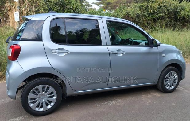 Toyota Passo 1.0 FWD 2020 Silver