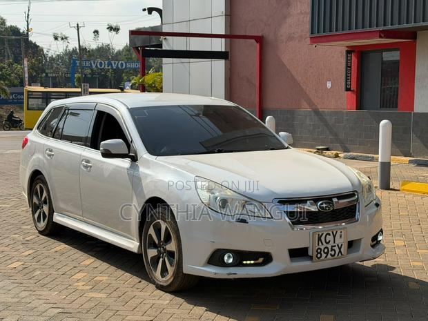 Subaru Legacy 2013 White