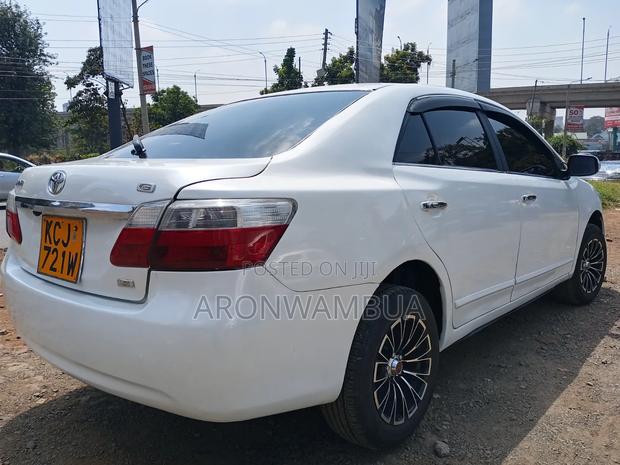 Toyota Premio 2009 White