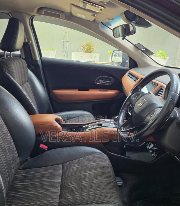 Honda Vezel 2014 Maroon