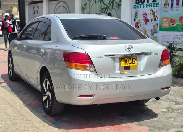 Toyota Allion 2010 Silver