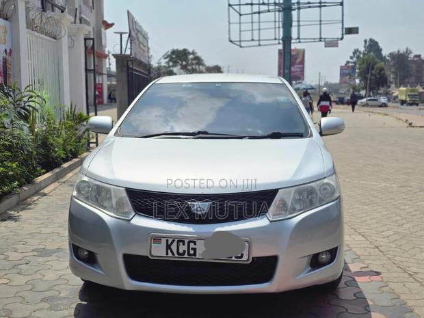 Toyota Allion 2010 Silver