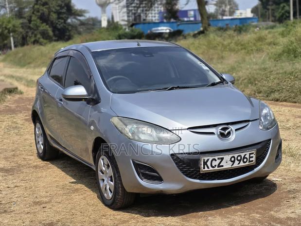 Mazda Demio 2012 Gray