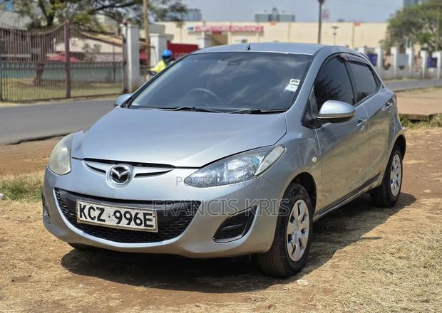 Mazda Demio 2012 Gray