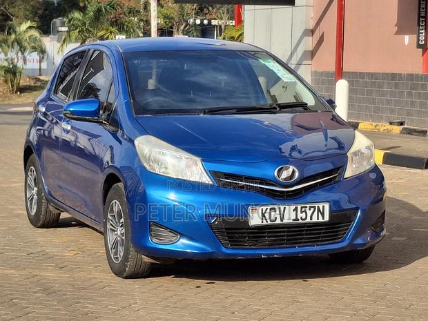 Toyota Vitz 2012 Blue