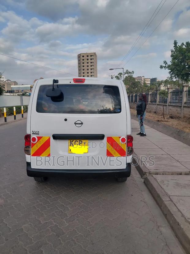 Nissan NP200 2010 White