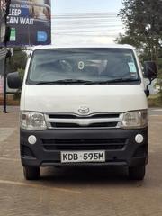 Toyota Grand HiAce 2002 White for sale