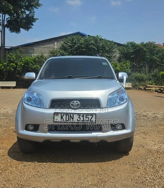 Toyota Rush 2008 Silver